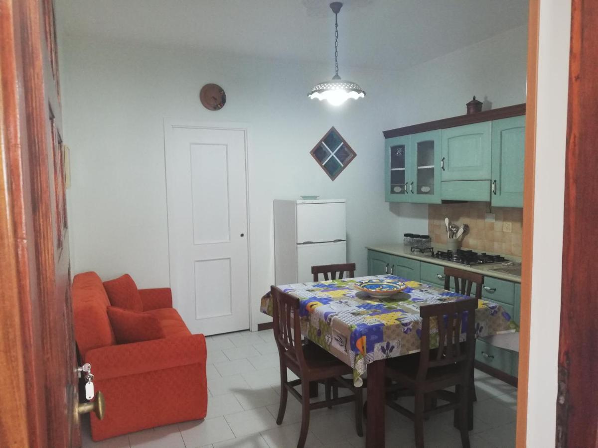 Casa Vacanza Nina Милацо Екстериор снимка