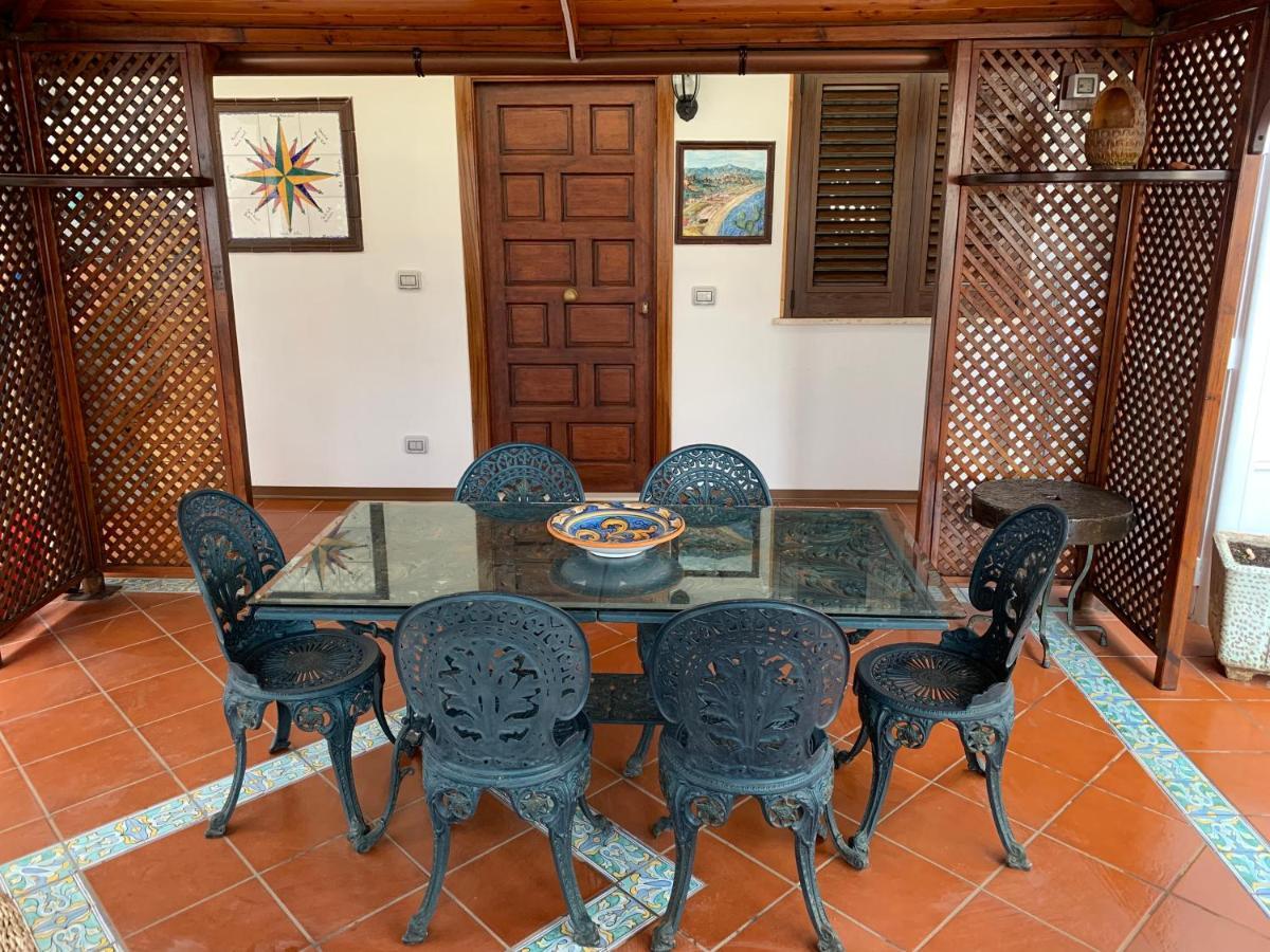 Casa Vacanza Nina Милацо Екстериор снимка